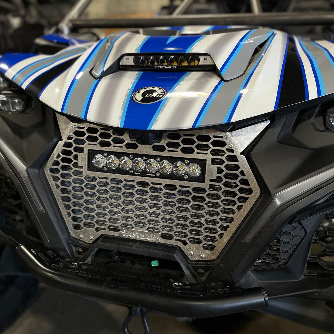 FastLab Can-am Maverick R Grill with S8 Light Bar