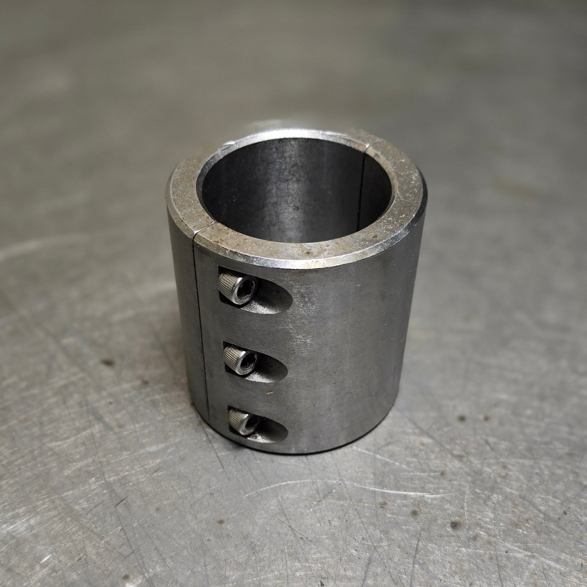 Steel Tube Clamps For 1.50 1-1/2 Tubing Weldable Bolt On Roll Cage Mount - Foto 2