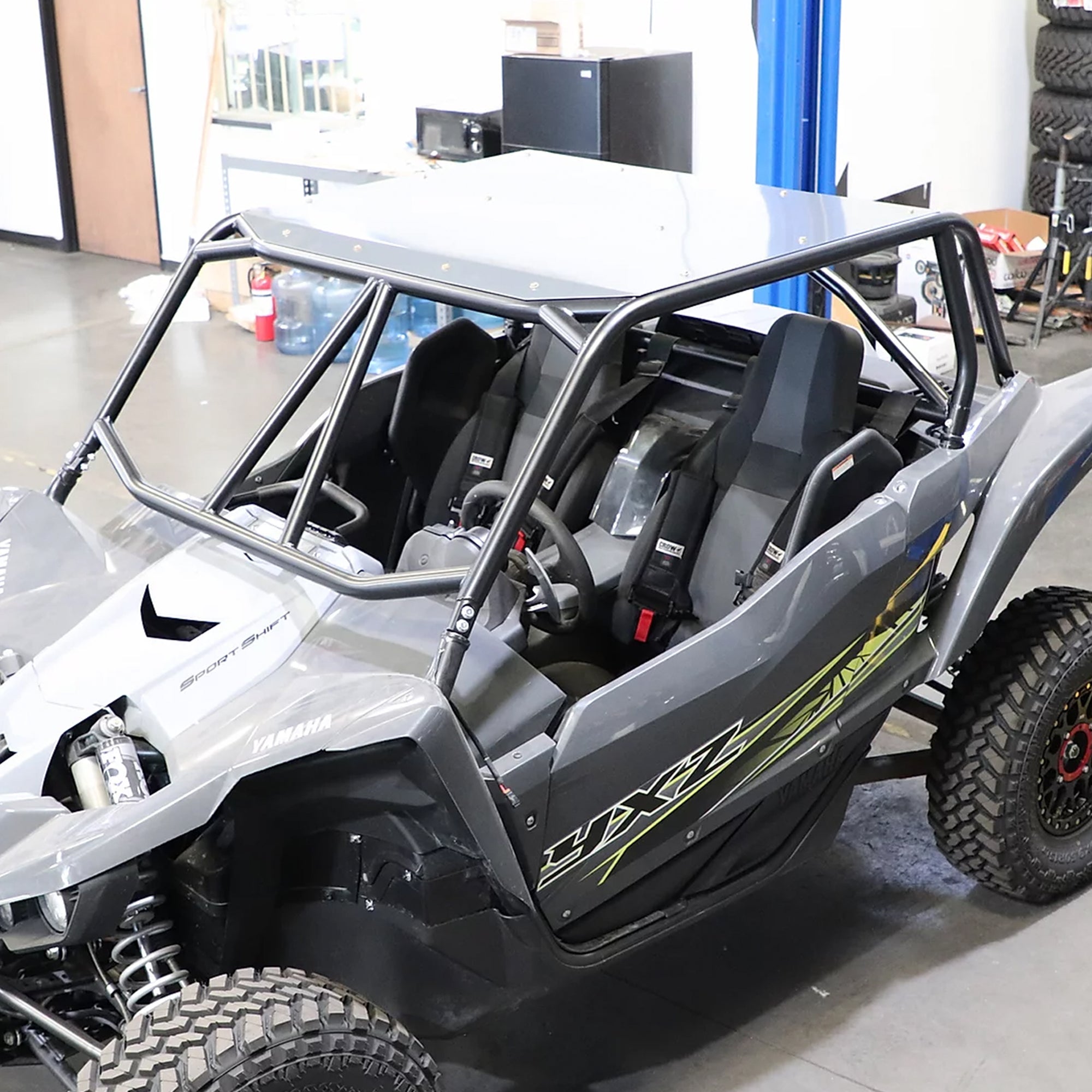 LSK Yamaha YXZ1000R Flat Roll Cage Kit on car